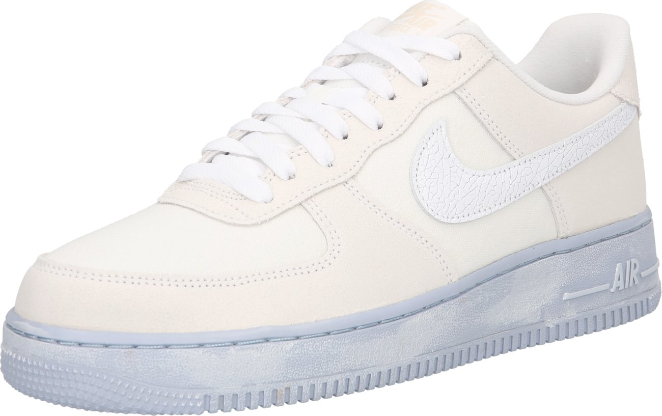 Nike Sportswear Tenisky 'Nike Air Force 1 '07 LV8 EMB' bílá / přírodní bílá